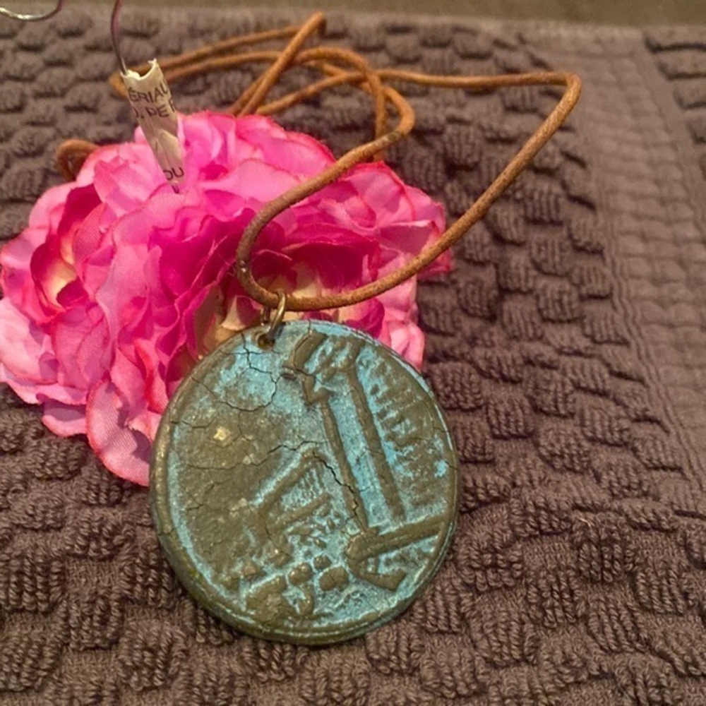 💙✨Brass/patina Greek Mythology Pendant✨💙